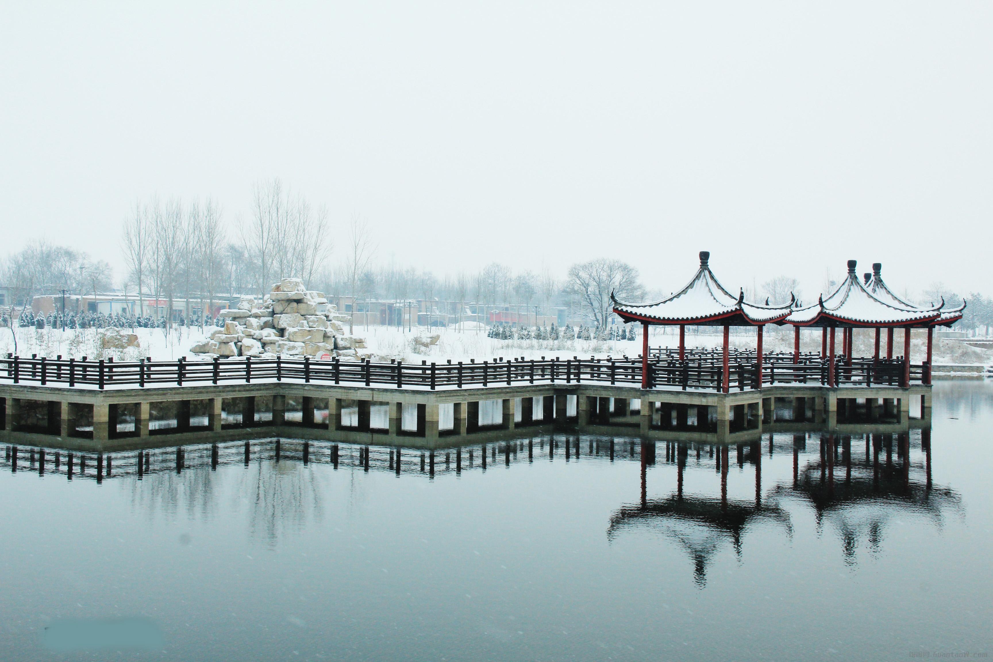 公主湖雪景